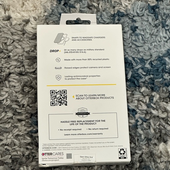 Otter Box - Picture 3 of 3